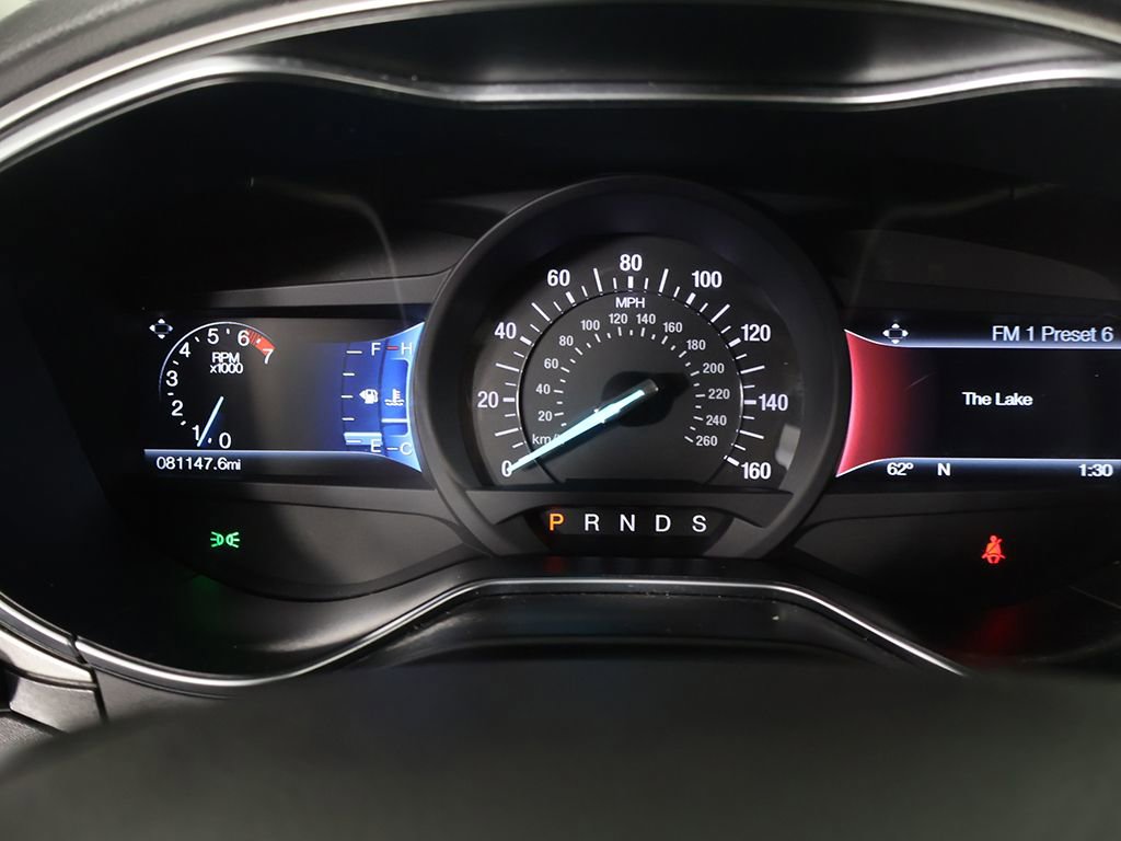 Used 2016 Ford Fusion SE FWD image 30