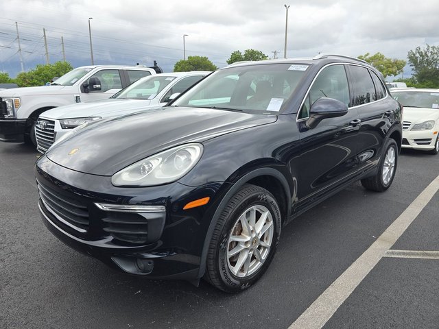 Used 2018 Porsche Cayenne image 1