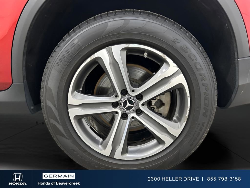 Used 2020 Mercedes-Benz GLC 300 4MATIC image 29