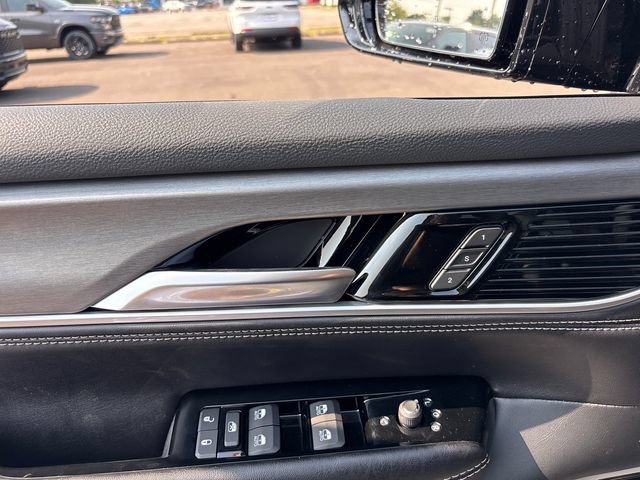 New 2026 Jeep Grand Wagoneer L Limited AWD/4WD image 17