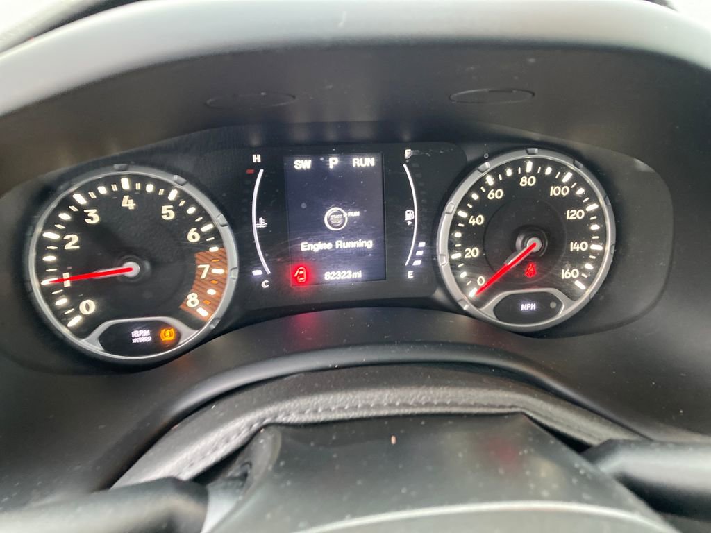 Used 2019 Jeep Renegade Sport image 19