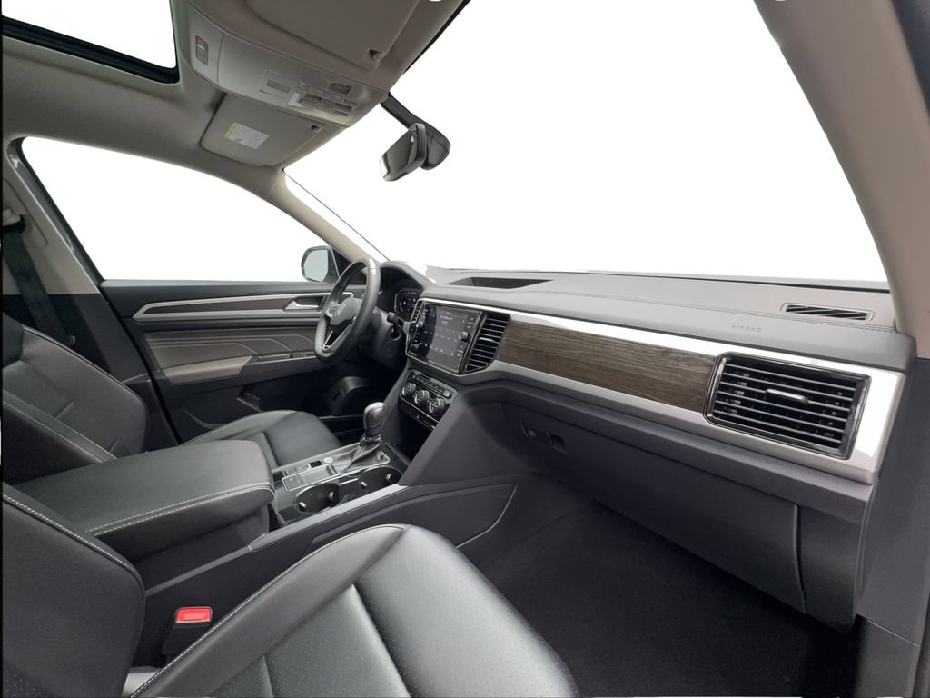 Used 2023 Volkswagen Atlas SE w/ Panoramic Sunroof Package FWD image 36