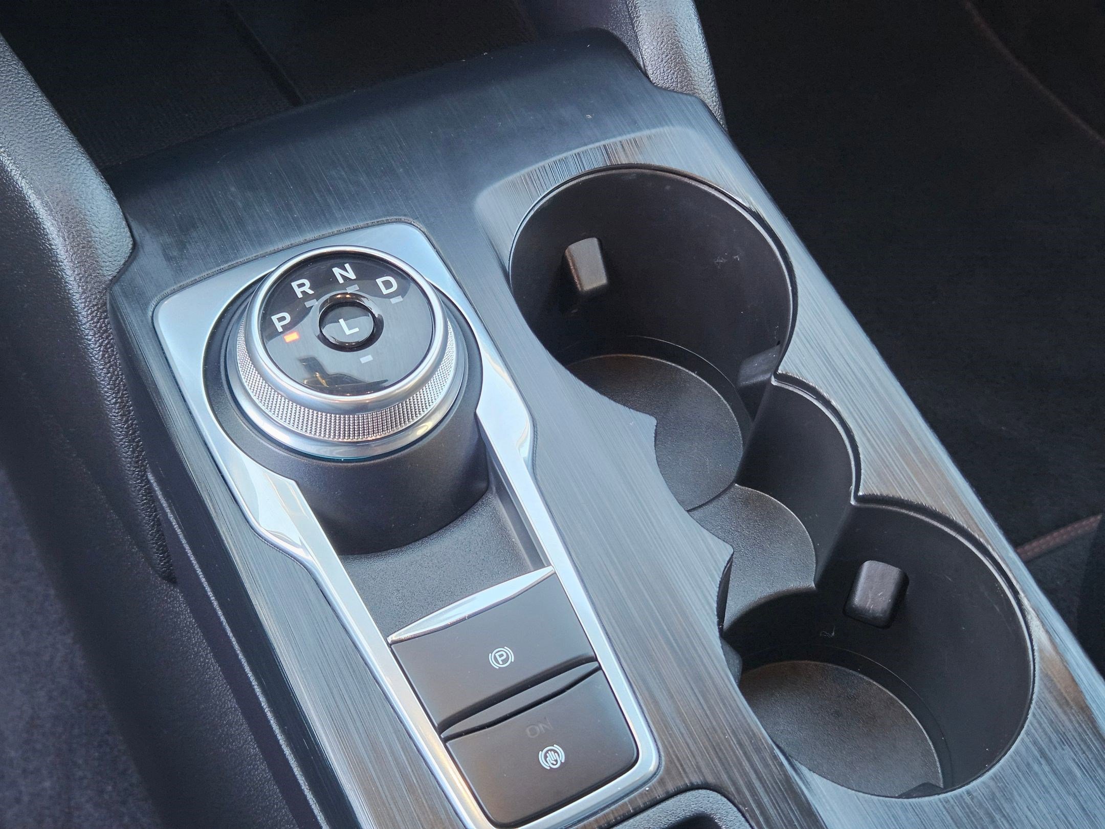 Used 2023 Ford Escape ST-Line w/ Tech Pack #1 AWD/4WD image 28