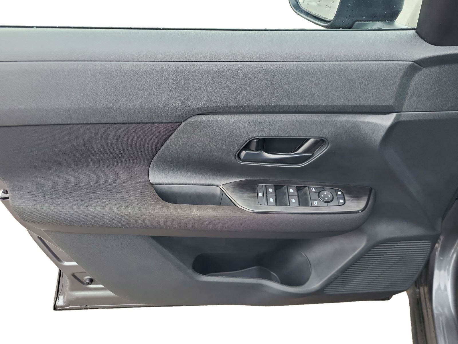 New 2026 Nissan Kicks S AWD/4WD image 9