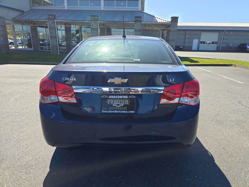 Used 2011 Chevrolet Cruze LT FWD image 4