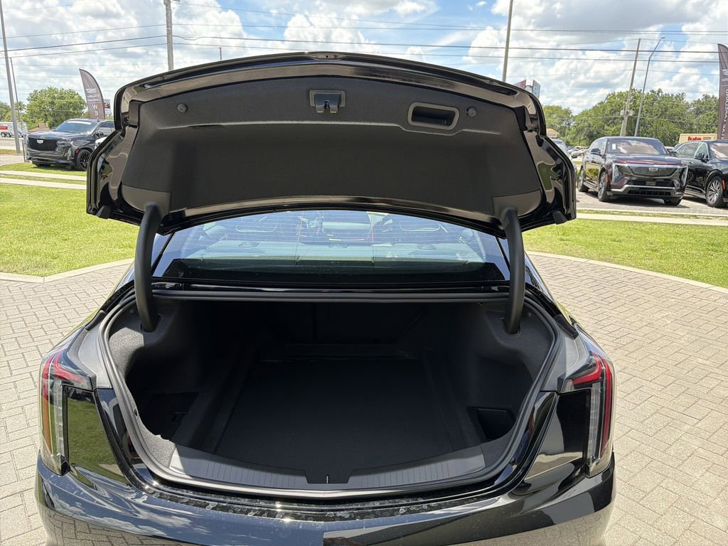 New 2026 Cadillac CT5 V w/ Technology Package AWD/4WD image 10