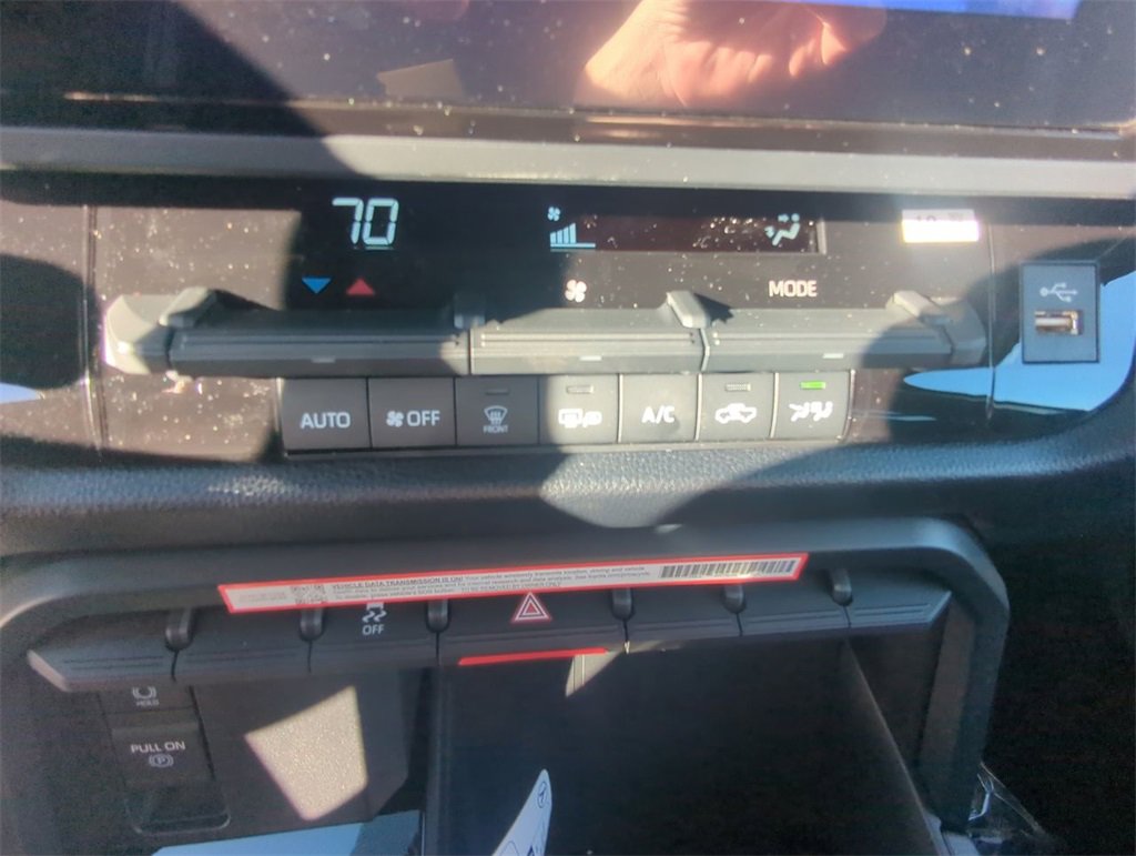 New 2026 Toyota Tundra SR image 24