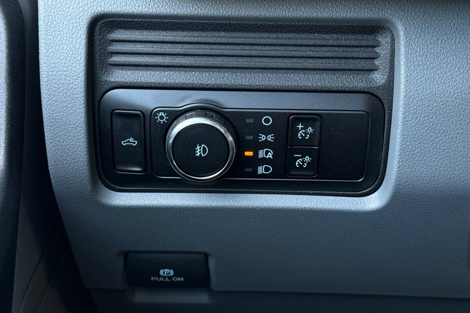 New 2025 Ford F450 XL image 28