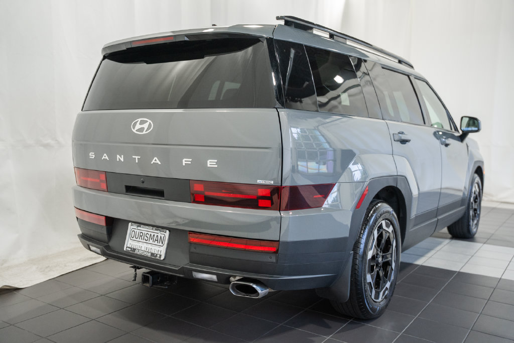 Used 2025 Hyundai Santa Fe SEL AWD/4WD image 4