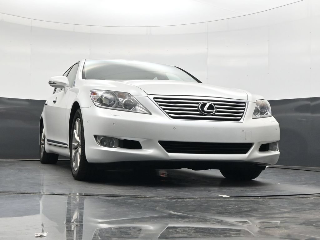Used 2011 Lexus LS 460 AWD w/ Comfort Pkg image 25