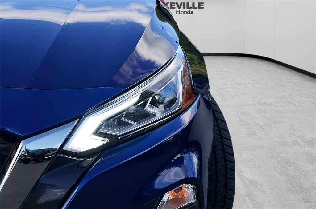 Used 2022 Nissan Altima 2.5 SR image 3