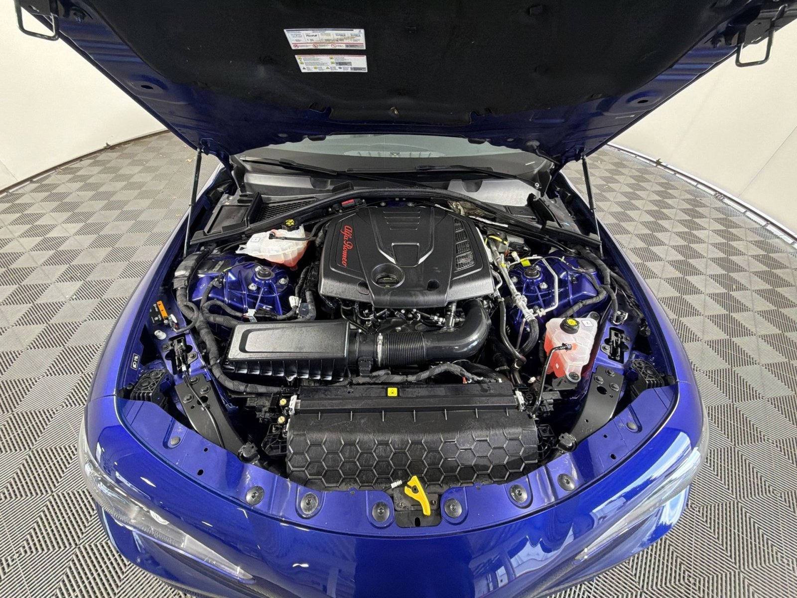 Used 2021 Alfa Romeo Giulia Ti Sport image 27