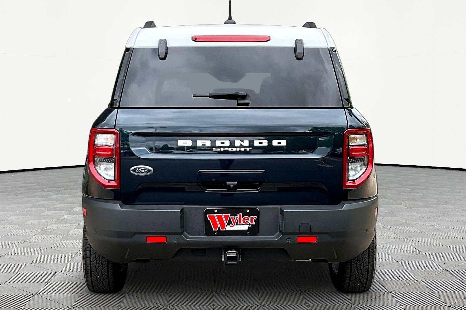 Used 2023 Ford Bronco Sport Heritage w/ Heritage Convenience Package AWD/4WD image 5