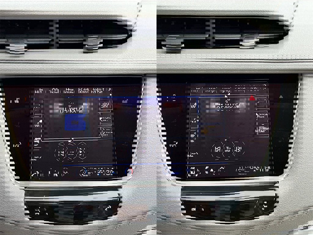 New 2025 Cadillac XT5 Premium Luxury image 15