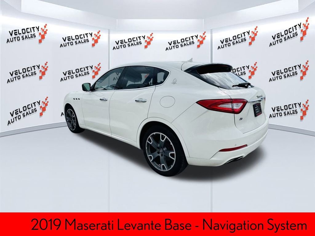 Used 2019 Maserati Levante image 5