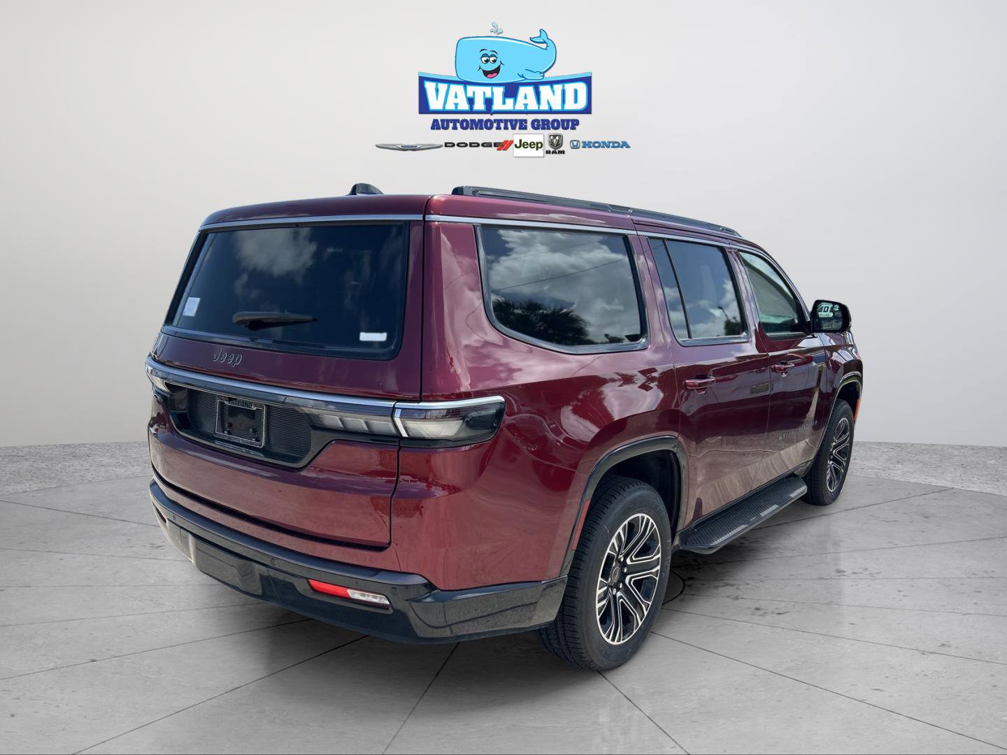 New 2026 Jeep Grand Wagoneer 2WD image 5