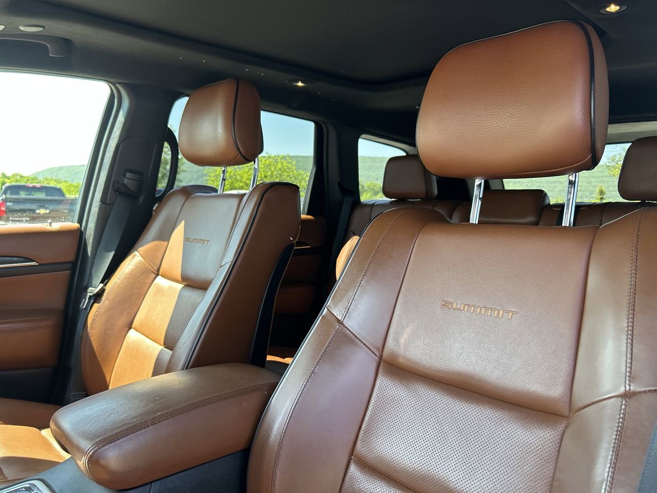 Used 2018 Jeep Grand Cherokee Summit AWD/4WD image 23