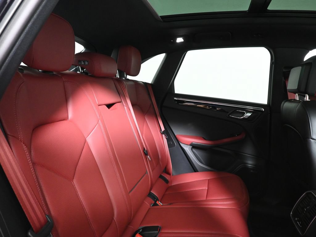 New 2026 Porsche Macan S AWD/4WD image 40