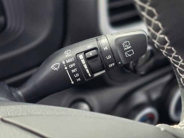 New 2026 Hyundai Venue SEL FWD image 32