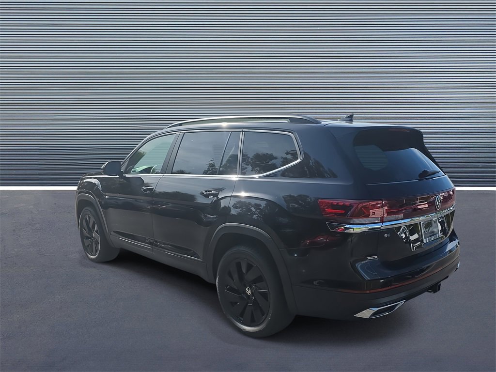 New 2026 Volkswagen Atlas SE image 4