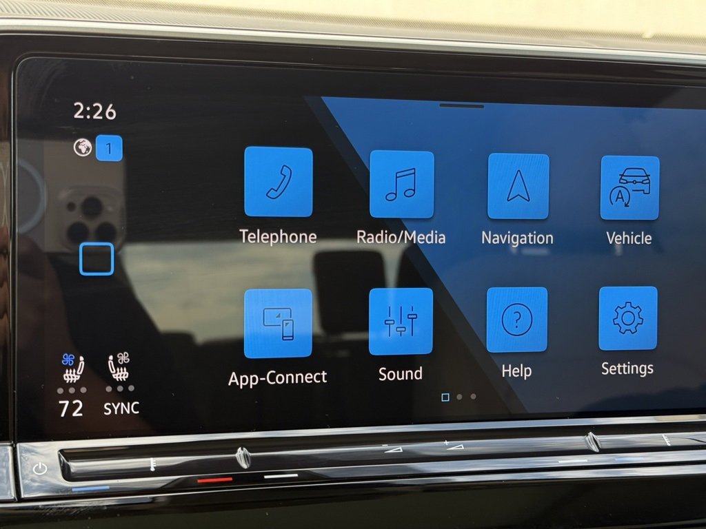 Certified 2025 Volkswagen Atlas SEL image 10