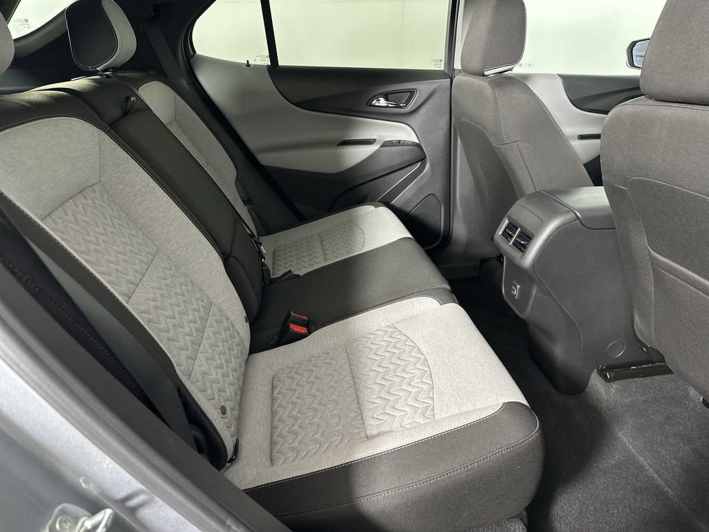 Used 2023 Chevrolet Equinox LS w/ LS Convenience Package image 27