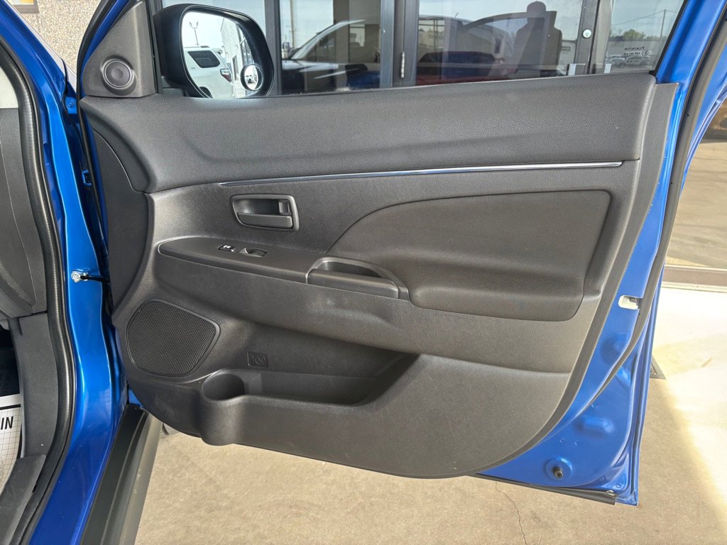 Used 2015 Mitsubishi Outlander Sport ES image 34