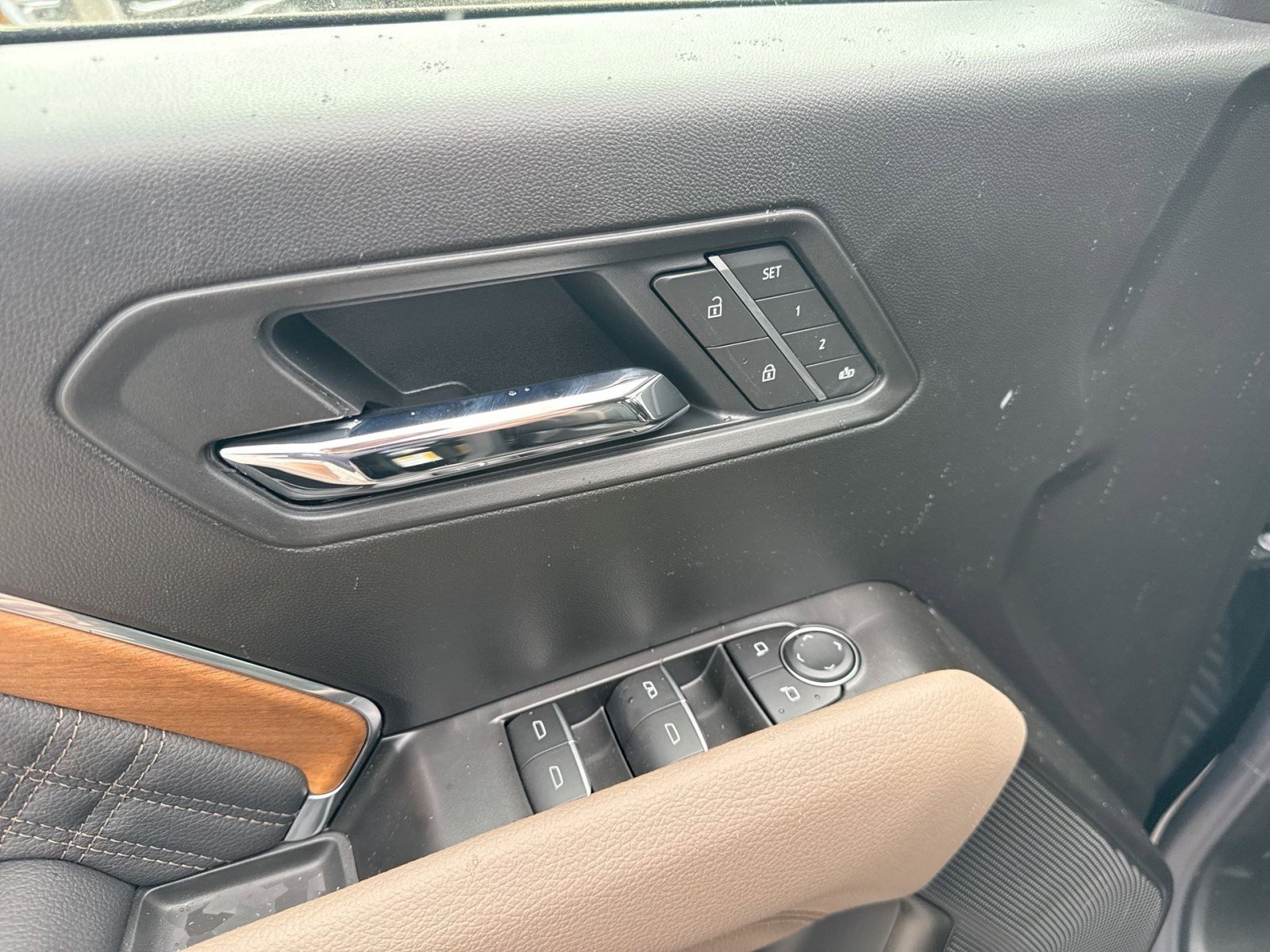 New 2026 GMC Canyon Denali image 15