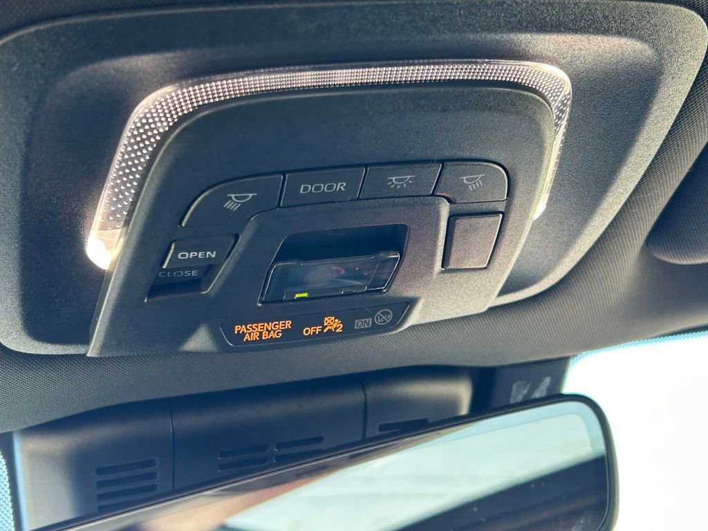 Used 2023 Toyota Crown Platinum image 19