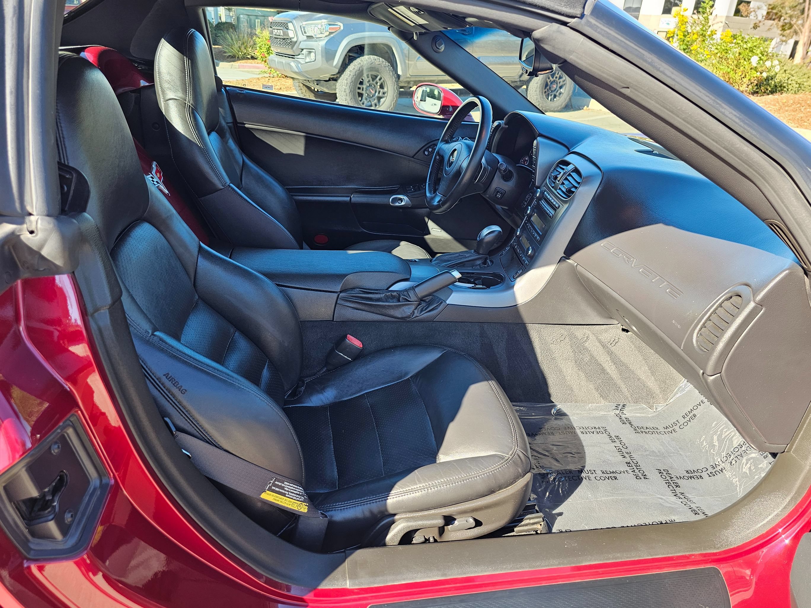 Used 2006 Chevrolet Corvette Convertible w/ Preferred Equipment Group RWD image 20