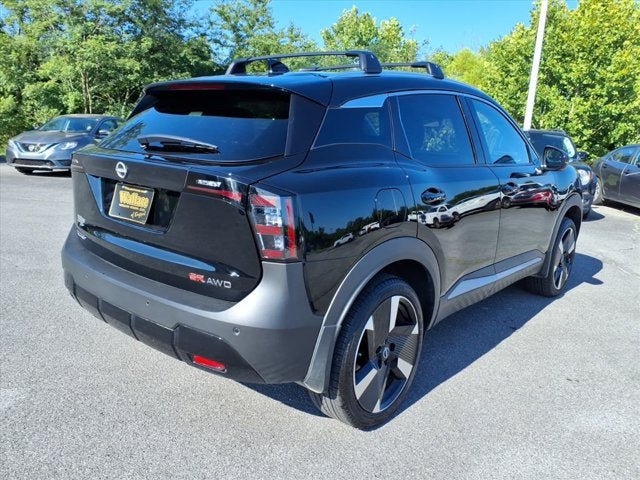 Used 2026 Nissan Kicks SR w/ Cold Weather Package AWD/4WD image 5