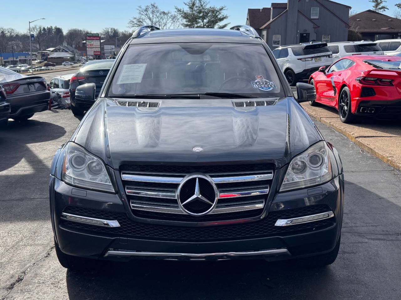 Used 2012 Mercedes-Benz GL 550 4MATIC image 2