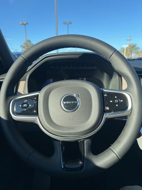 New 2026 Volvo XC90 B6 Plus image 11