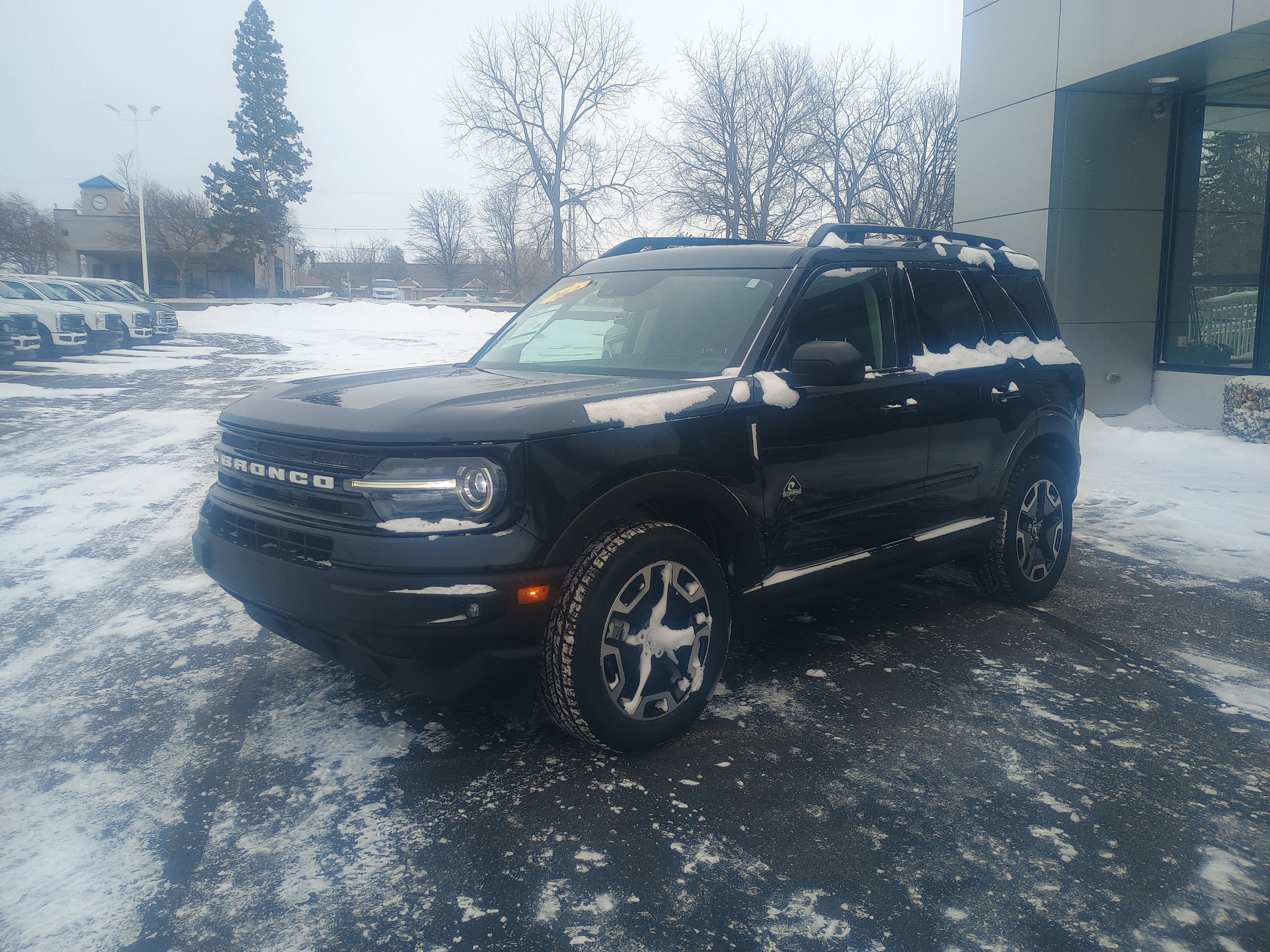 Certified 2022 Ford Bronco Sport Outer Banks image 3