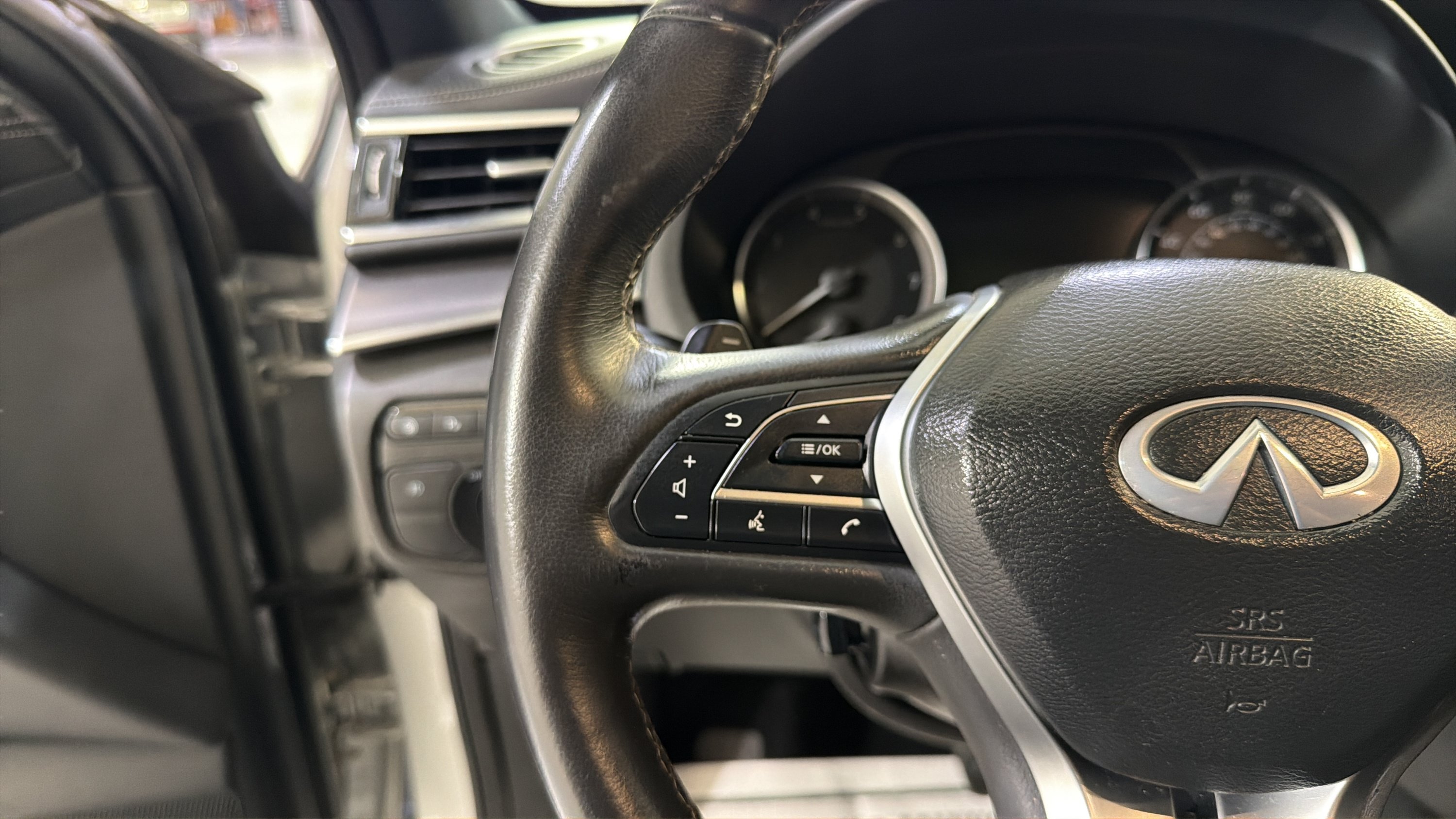 Used 2022 INFINITI QX55 Essential w/ Proassist Package AWD/4WD image 14