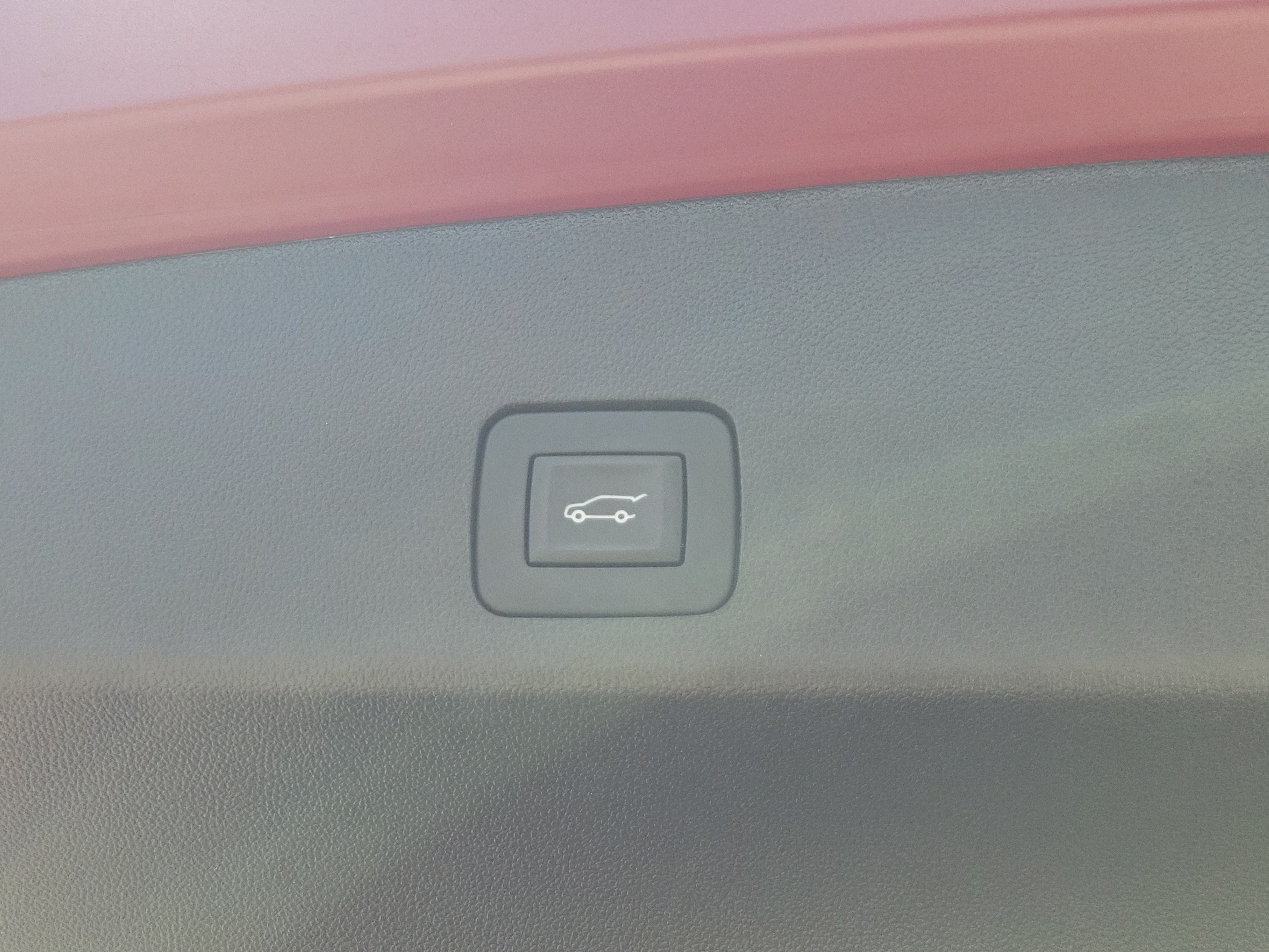 Used 2025 Buick Encore GX Sport Touring w/ Comfort Package FWD image 17