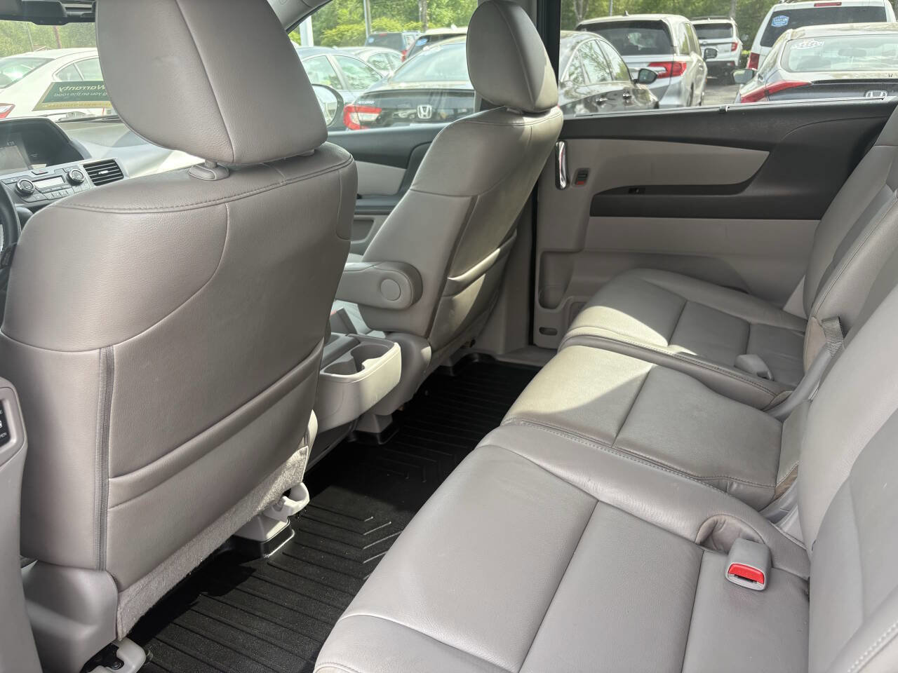 Used 2015 Honda Odyssey Touring image 13