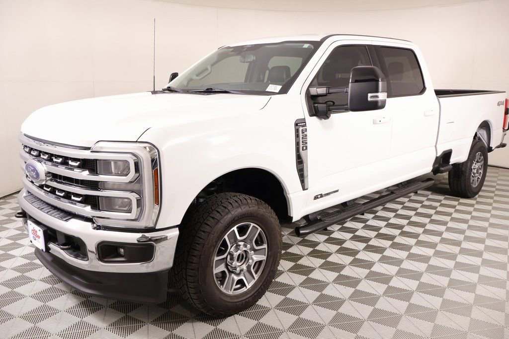 Used 2024 Ford F250 Lariat image 10