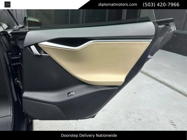 Used 2014 Tesla Model S P85 RWD image 28