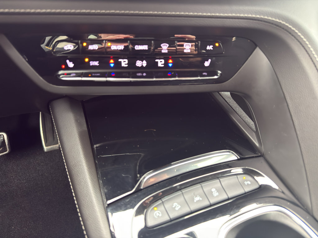 Used 2023 Buick Envision Preferred w/ Sport Touring Package image 21