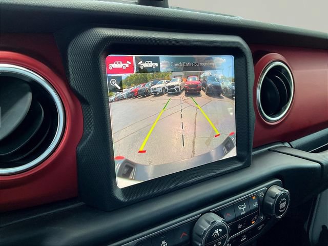 Used 2021 Jeep Gladiator Rubicon AWD/4WD image 17