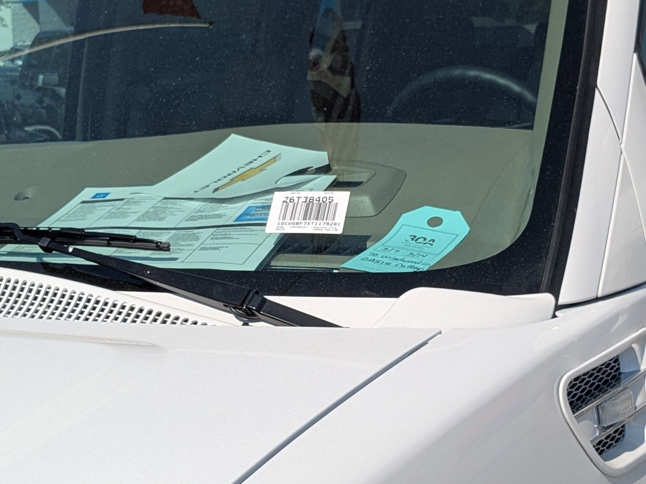 New 2026 Chevrolet Express 2500 Extended w/ Driver Convenience Package image 36