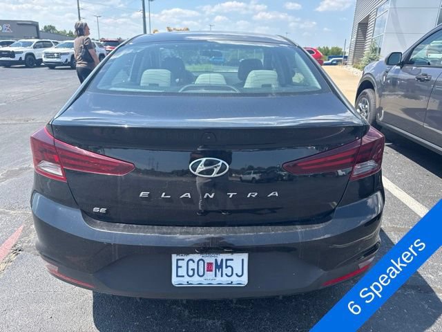 Used 2019 Hyundai Elantra SE FWD image 4