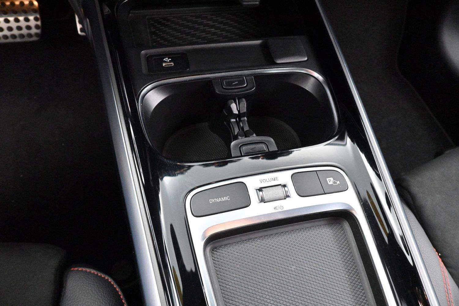 Used 2024 Mercedes-Benz GLB 250 image 24