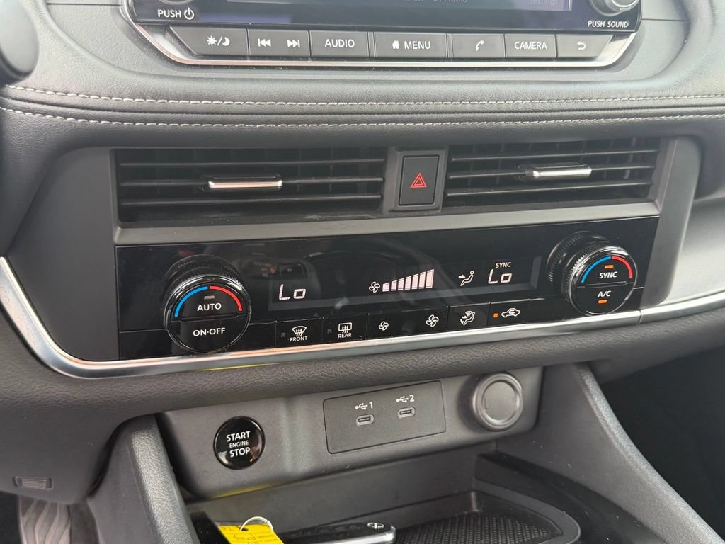 Used 2026 Nissan Rogue SV FWD image 24