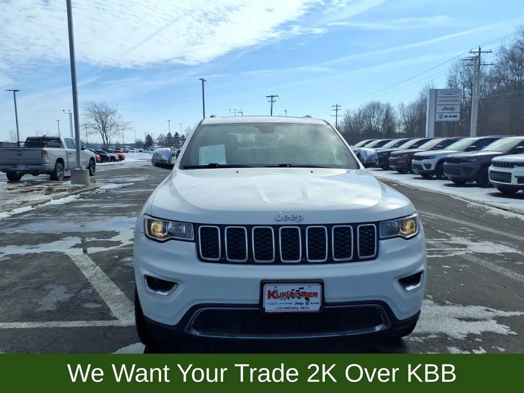 Used 2022 Jeep Grand Cherokee Limited image 3