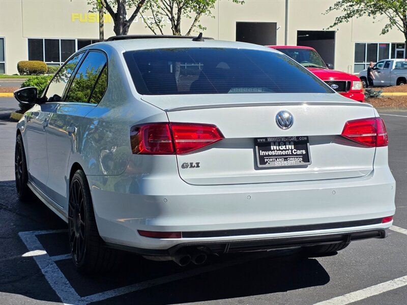 Used 2017 Volkswagen Jetta GLI FWD image 7