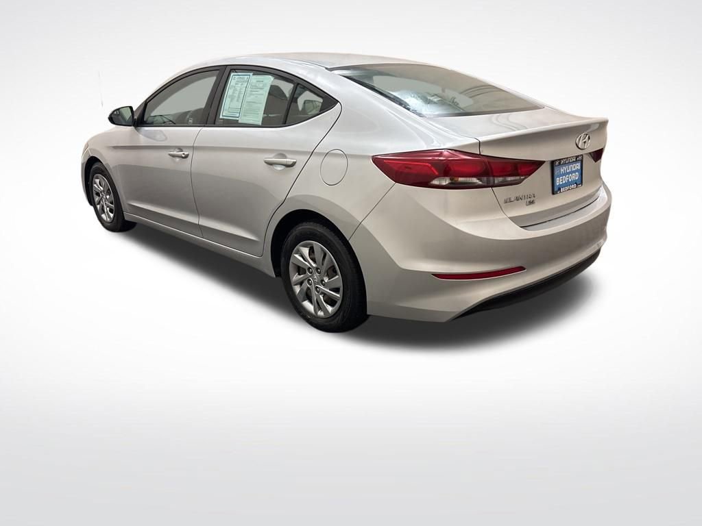 Used 2018 Hyundai Elantra SE w/ Cargo Package image 8