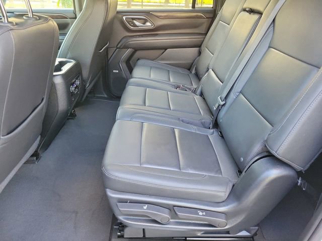 Used 2023 Chevrolet Suburban LT AWD/4WD image 12
