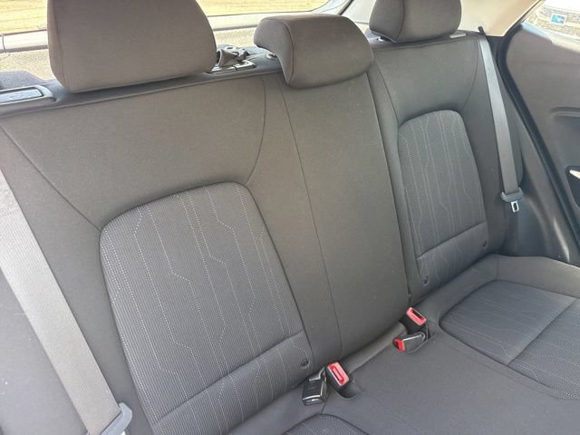 Used 2024 Hyundai Venue SE FWD image 24